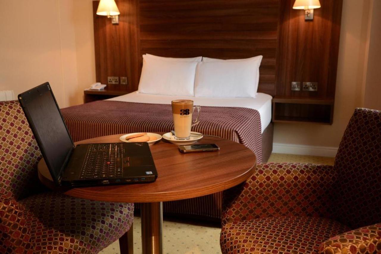 Dillon'S Hotel Letterkenny Eksteriør billede
